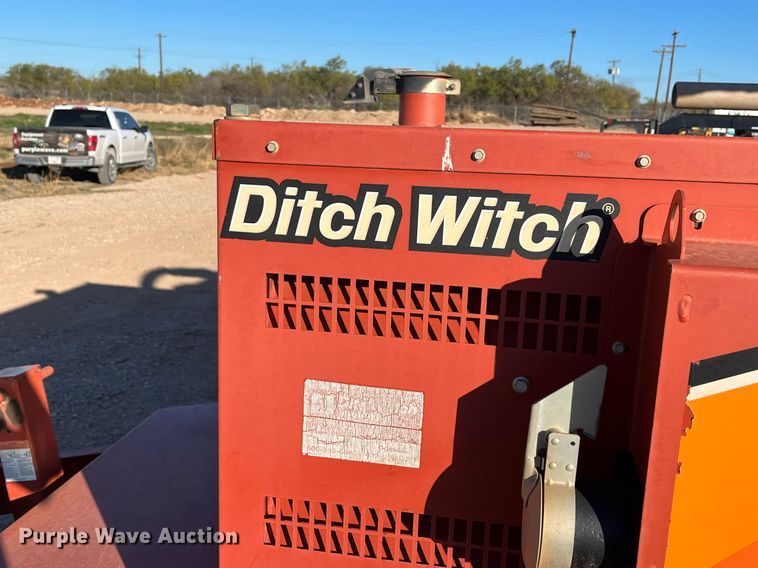image for item EI0522 2017 Ditch Witch FX30  vacuum excavator