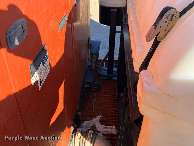 image for item EI0522 2017 Ditch Witch FX30  vacuum excavator