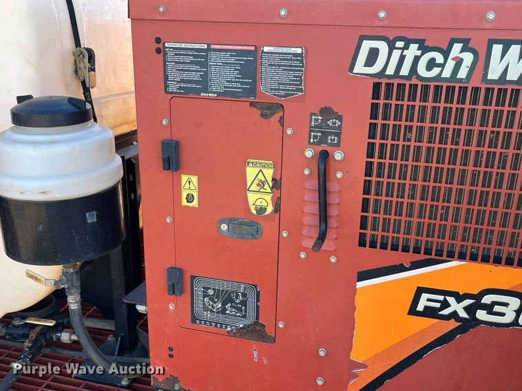 image for item EI0522 2017 Ditch Witch FX30  vacuum excavator