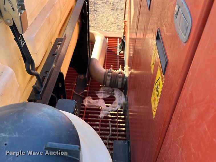 image for item EI0522 2017 Ditch Witch FX30  vacuum excavator