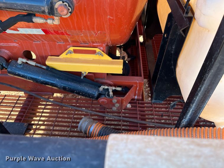 image for item EI0522 2017 Ditch Witch FX30  vacuum excavator