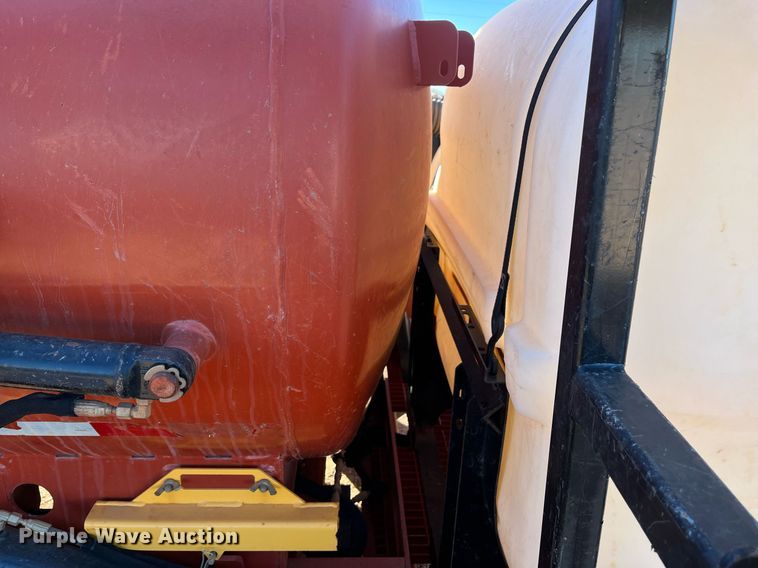 image for item EI0522 2017 Ditch Witch FX30  vacuum excavator