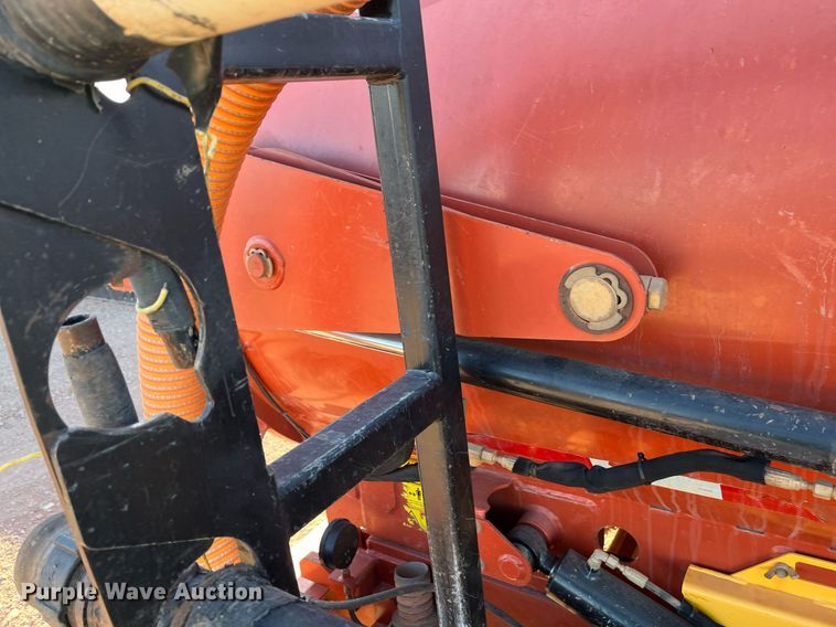 image for item EI0522 2017 Ditch Witch FX30  vacuum excavator