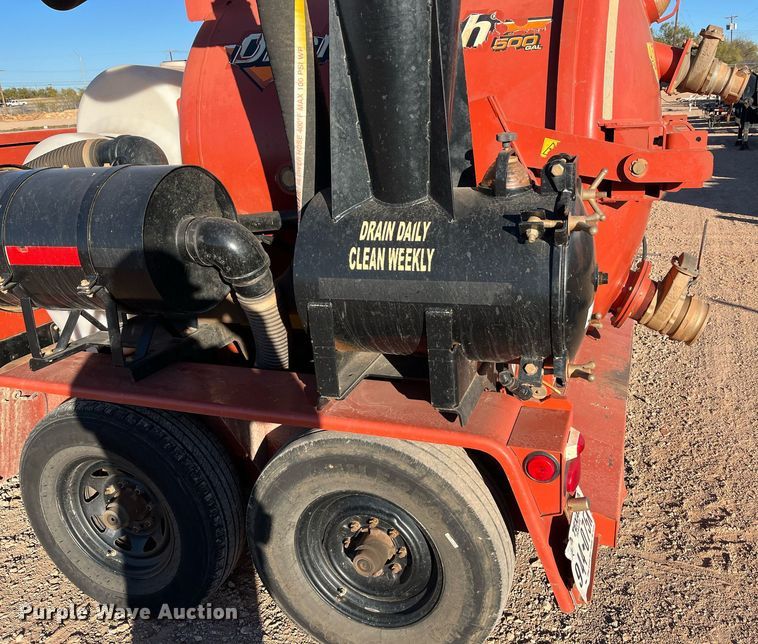 image for item EI0522 2017 Ditch Witch FX30  vacuum excavator