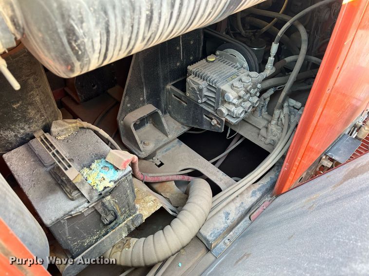 image for item EI0522 2017 Ditch Witch FX30  vacuum excavator