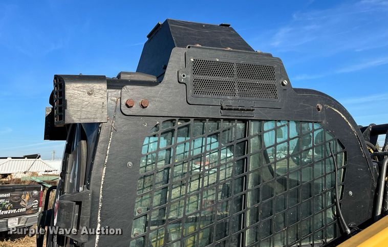 image for item EI0525 2017 Caterpillar 299D2XHP  tracked skid steer loader