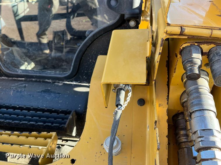 image for item EI0525 2017 Caterpillar 299D2XHP  tracked skid steer loader