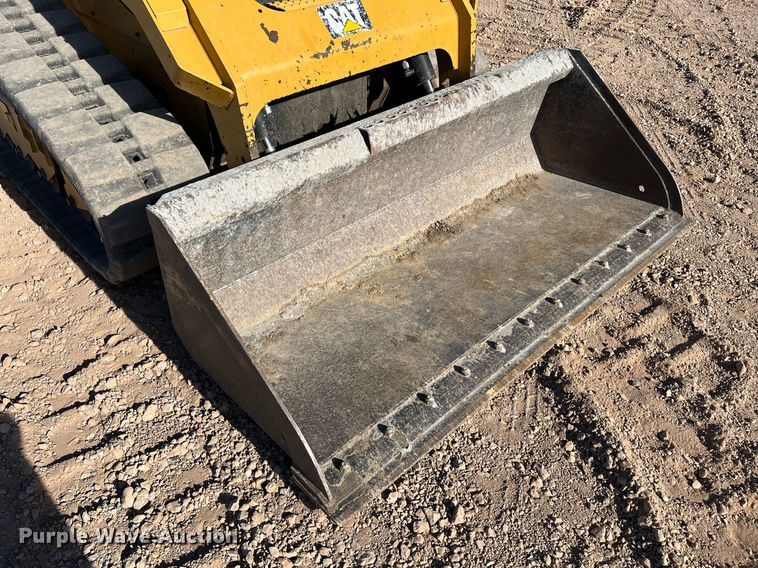 image for item EI0525 2017 Caterpillar 299D2XHP  tracked skid steer loader