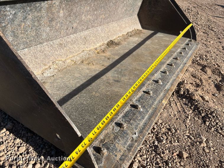 image for item EI0525 2017 Caterpillar 299D2XHP  tracked skid steer loader