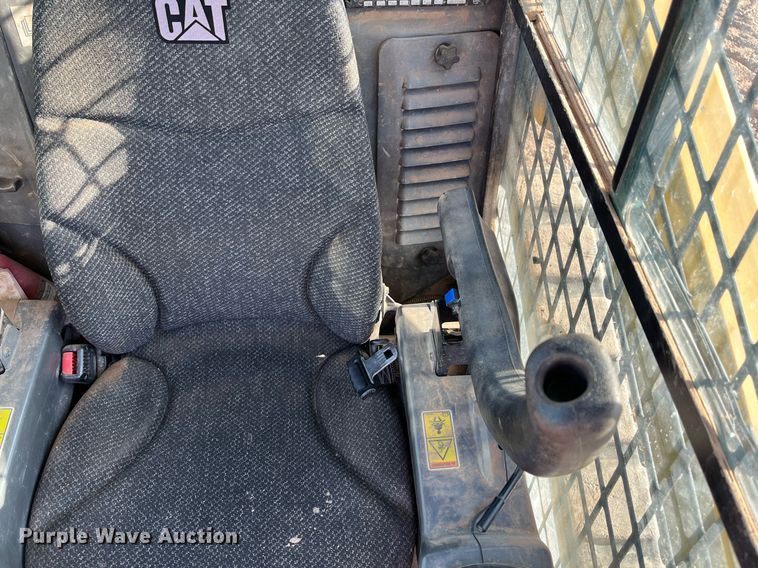 image for item EI0525 2017 Caterpillar 299D2XHP  tracked skid steer loader