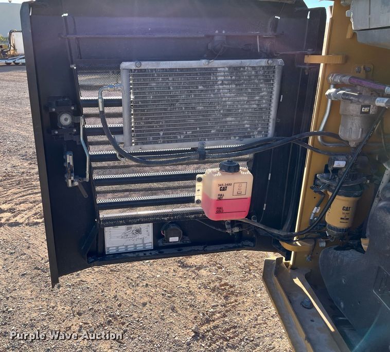 image for item EI0525 2017 Caterpillar 299D2XHP  tracked skid steer loader