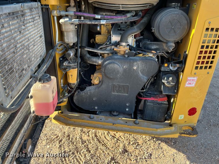 image for item EI0525 2017 Caterpillar 299D2XHP  tracked skid steer loader