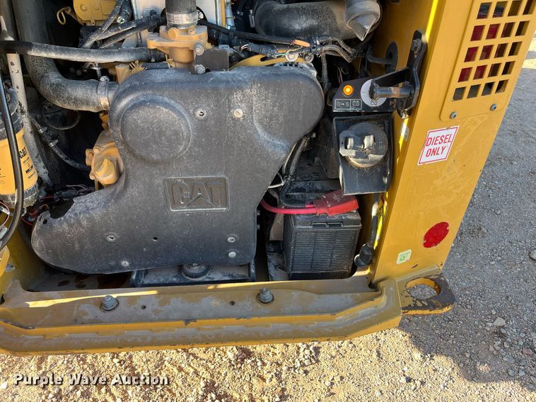 image for item EI0525 2017 Caterpillar 299D2XHP  tracked skid steer loader