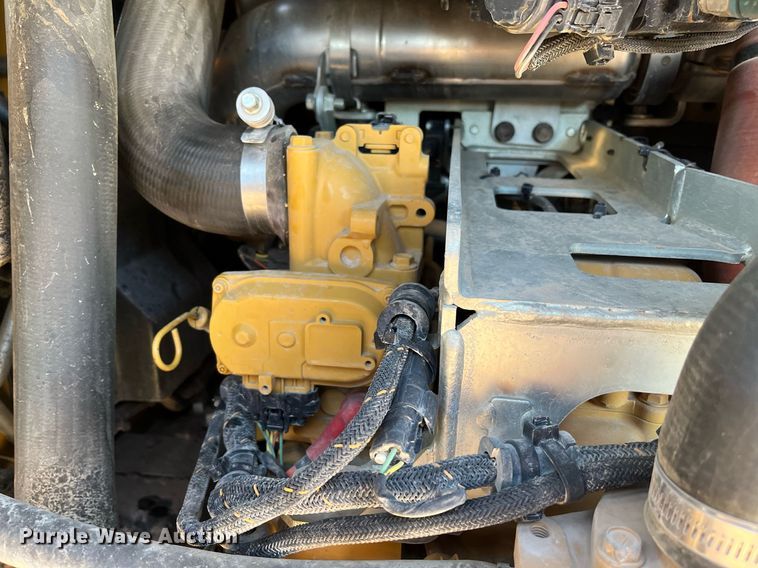 image for item EI0525 2017 Caterpillar 299D2XHP  tracked skid steer loader