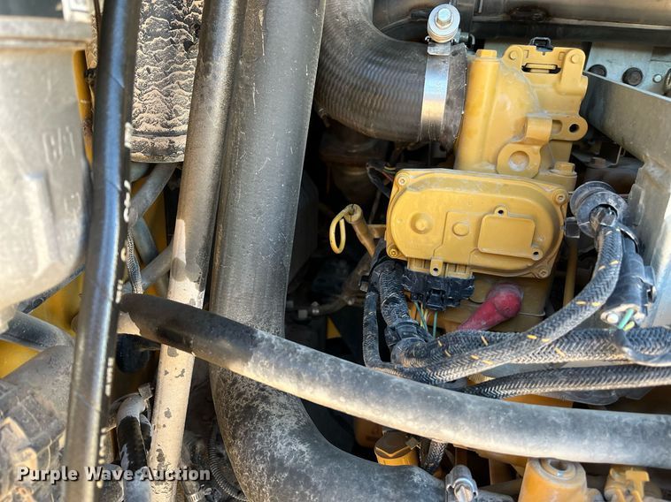 image for item EI0525 2017 Caterpillar 299D2XHP  tracked skid steer loader