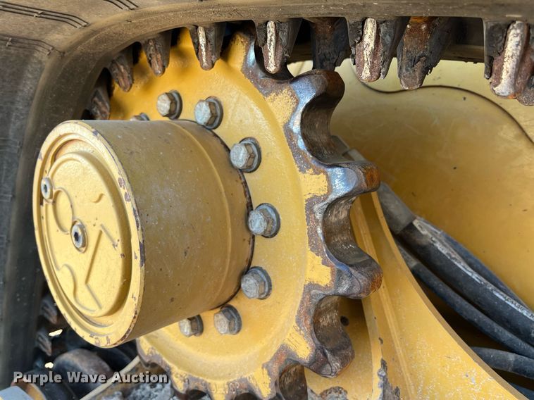 image for item EI0525 2017 Caterpillar 299D2XHP  tracked skid steer loader