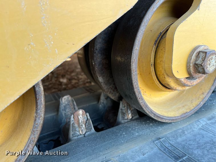 image for item EI0525 2017 Caterpillar 299D2XHP  tracked skid steer loader