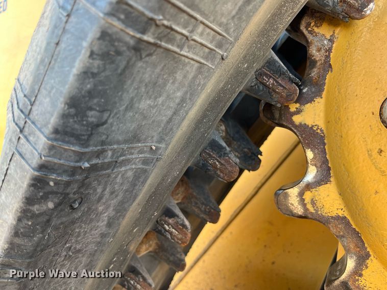 image for item EI0525 2017 Caterpillar 299D2XHP  tracked skid steer loader