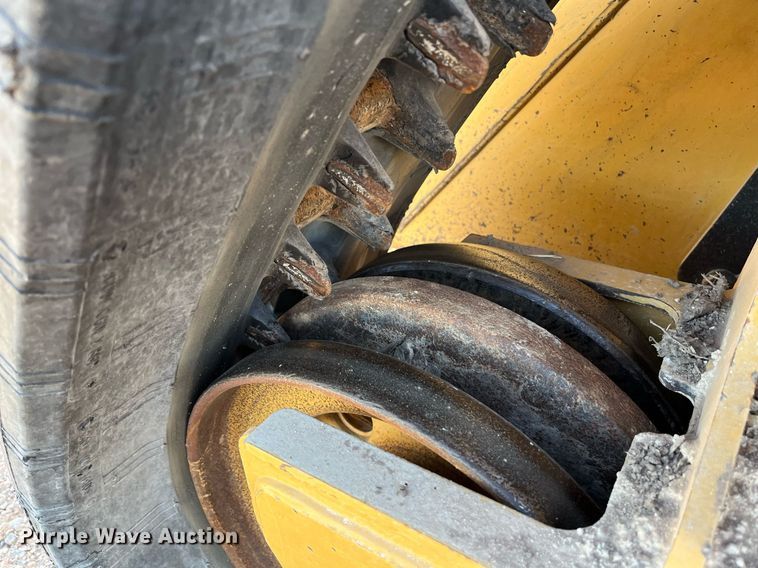 image for item EI0525 2017 Caterpillar 299D2XHP  tracked skid steer loader