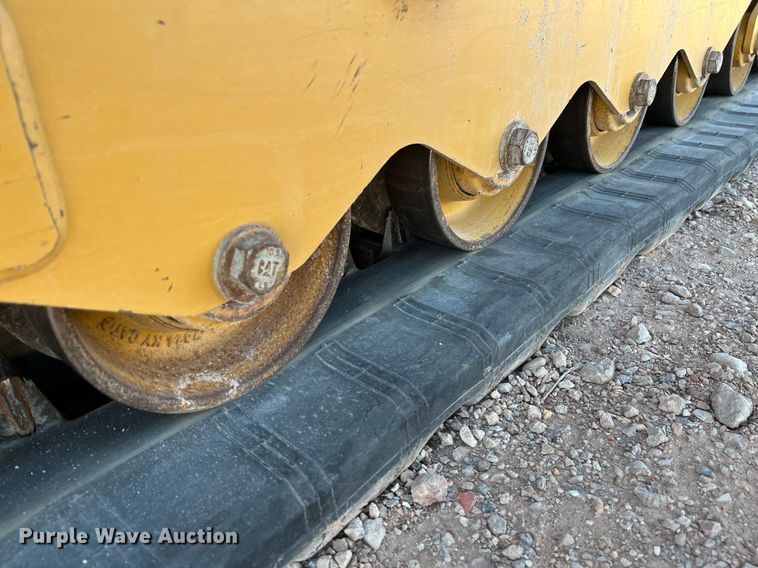 image for item EI0525 2017 Caterpillar 299D2XHP  tracked skid steer loader