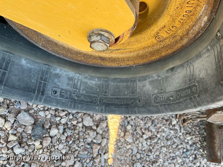 image for item EI0525 2017 Caterpillar 299D2XHP  tracked skid steer loader