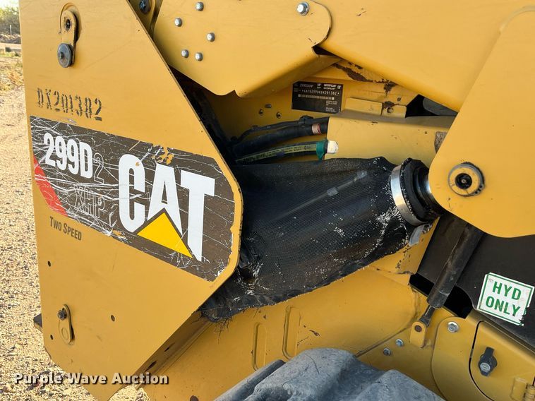 image for item EI0525 2017 Caterpillar 299D2XHP  tracked skid steer loader