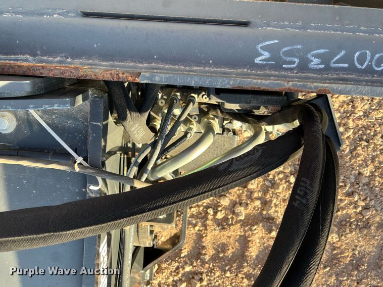 image for item EI0529 2019 Bobcat 18PLA  skid steer cold planer