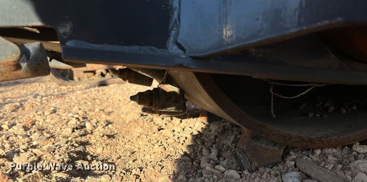 image for item EI0529 2019 Bobcat 18PLA  skid steer cold planer