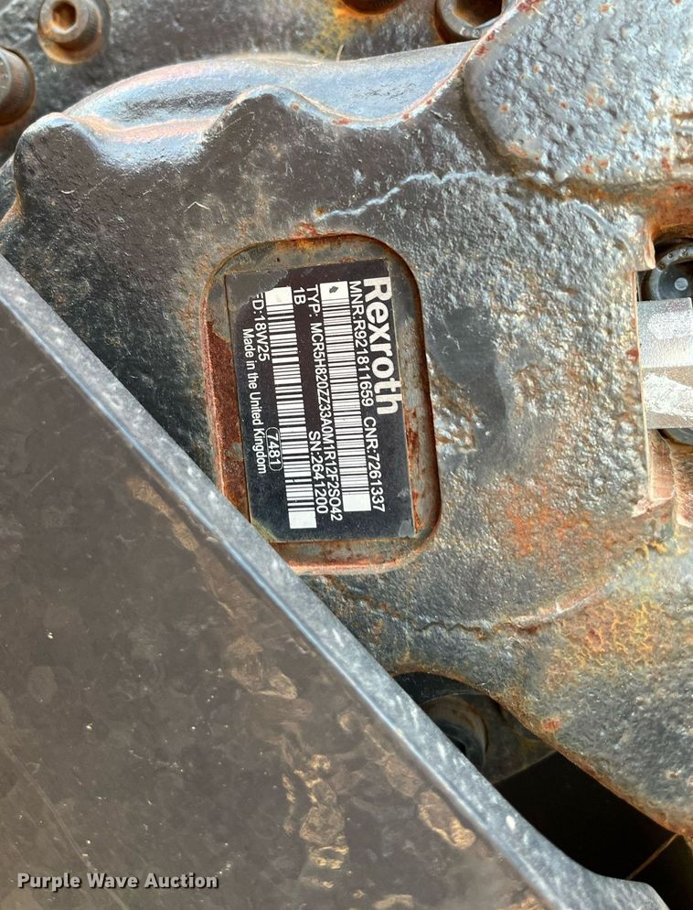 image for item EI0529 2019 Bobcat 18PLA  skid steer cold planer