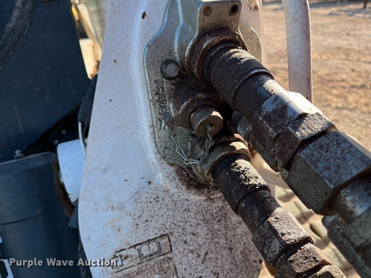 image for item EI0530 2018 Bobcat T870  tracked skid steer loader