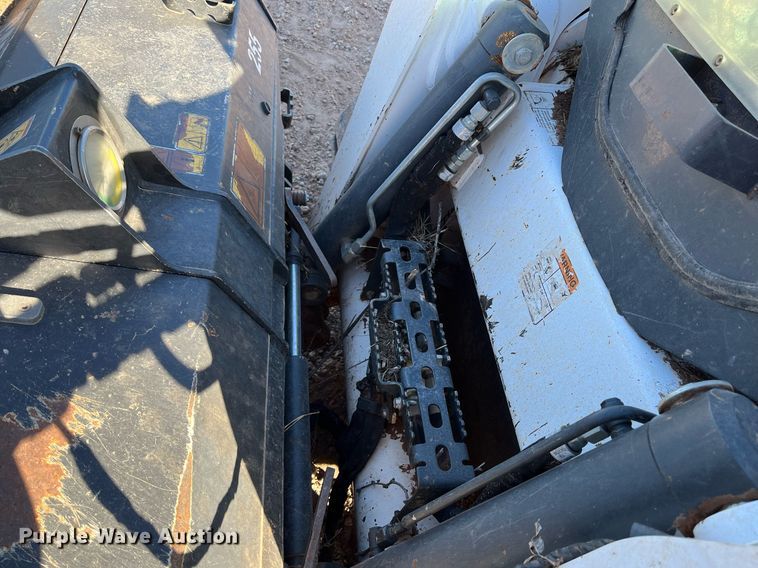 image for item EI0530 2018 Bobcat T870  tracked skid steer loader