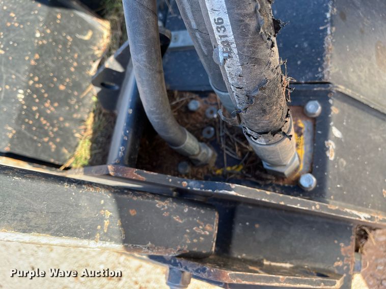 image for item EI0530 2018 Bobcat T870  tracked skid steer loader