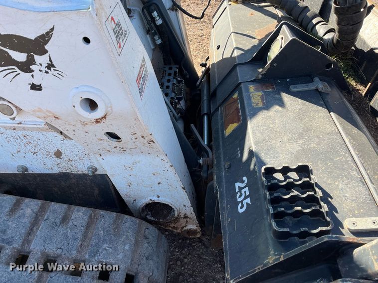 image for item EI0530 2018 Bobcat T870  tracked skid steer loader