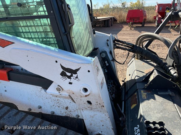 image for item EI0530 2018 Bobcat T870  tracked skid steer loader