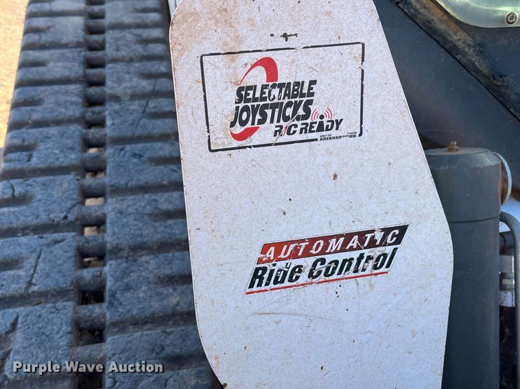 image for item EI0530 2018 Bobcat T870  tracked skid steer loader