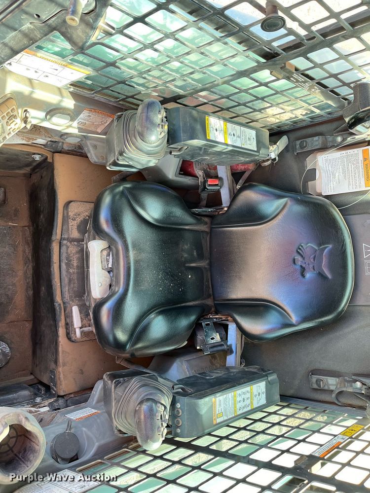 image for item EI0530 2018 Bobcat T870  tracked skid steer loader