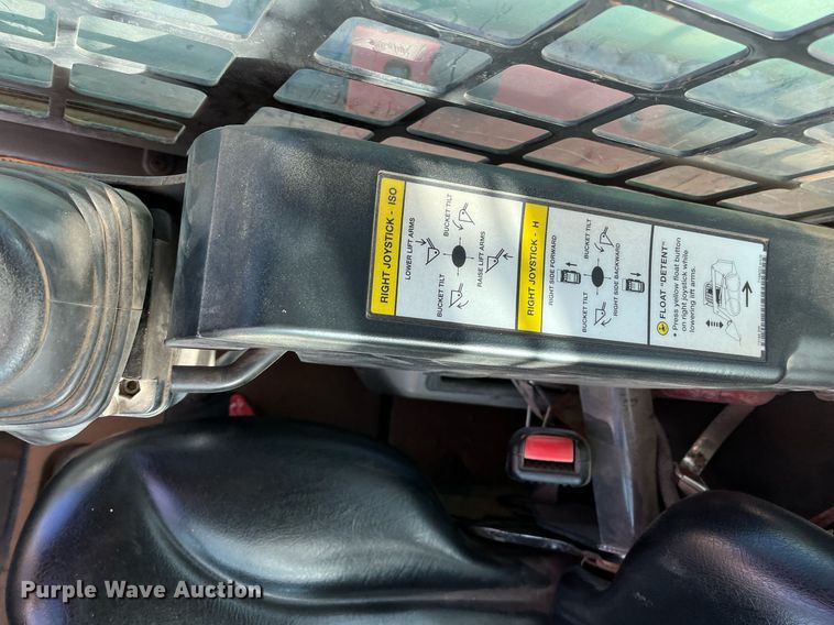 image for item EI0530 2018 Bobcat T870  tracked skid steer loader