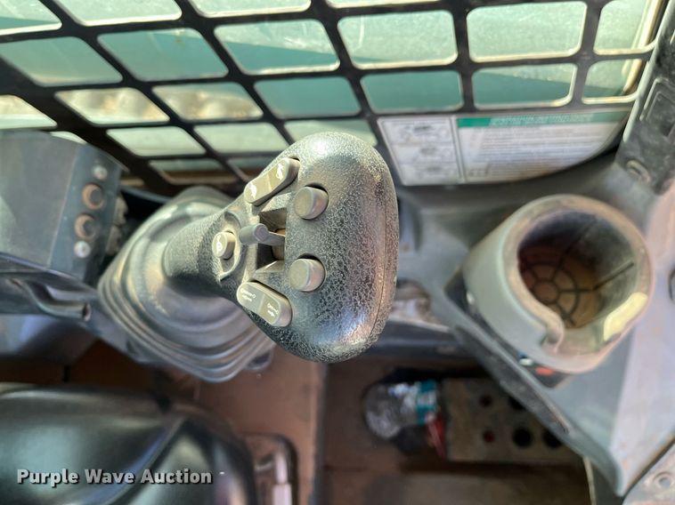 image for item EI0530 2018 Bobcat T870  tracked skid steer loader