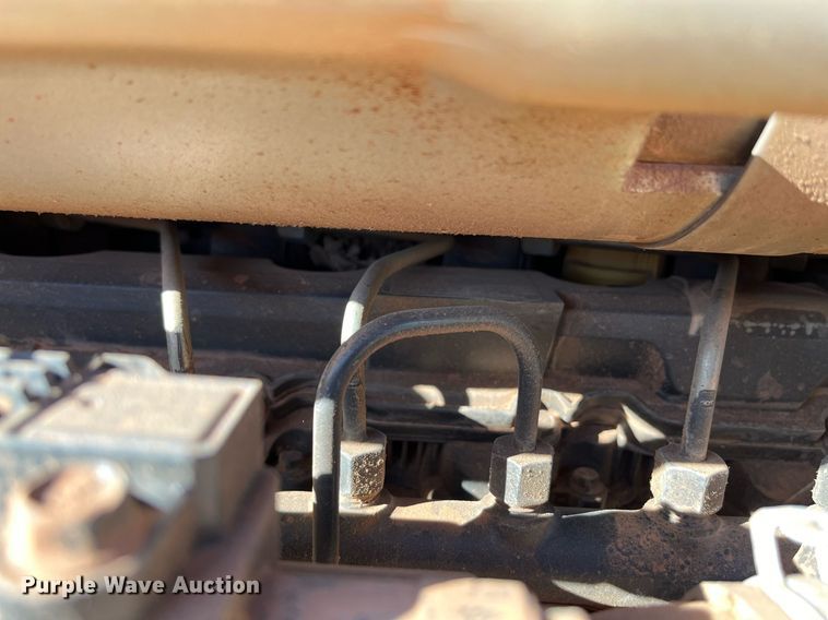 image for item EI0530 2018 Bobcat T870  tracked skid steer loader