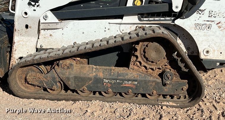 image for item EI0530 2018 Bobcat T870  tracked skid steer loader