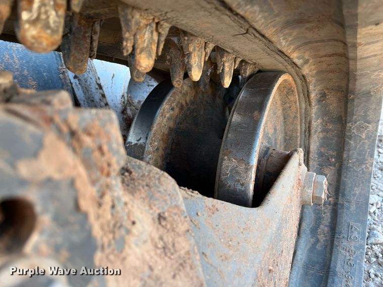 image for item EI0530 2018 Bobcat T870  tracked skid steer loader