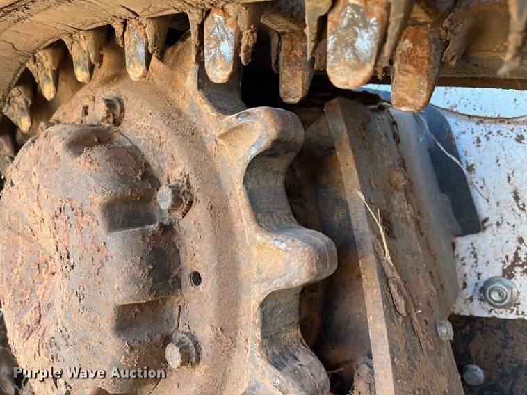 image for item EI0530 2018 Bobcat T870  tracked skid steer loader