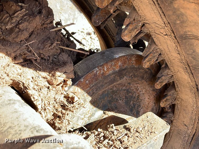 image for item EI0530 2018 Bobcat T870  tracked skid steer loader