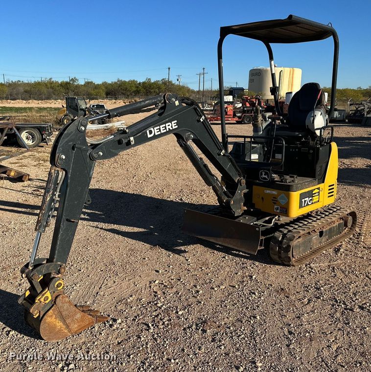 image for item EI0533 2019 John Deere 17G  mini excavator