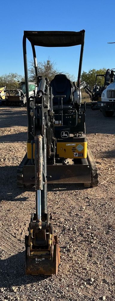 image for item EI0533 2019 John Deere 17G  mini excavator