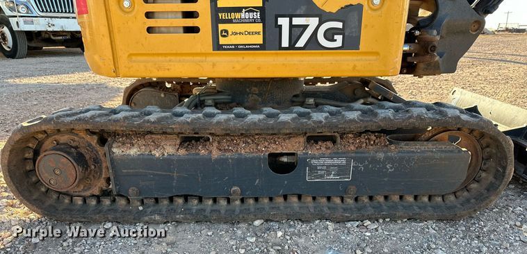 image for item EI0533 2019 John Deere 17G  mini excavator
