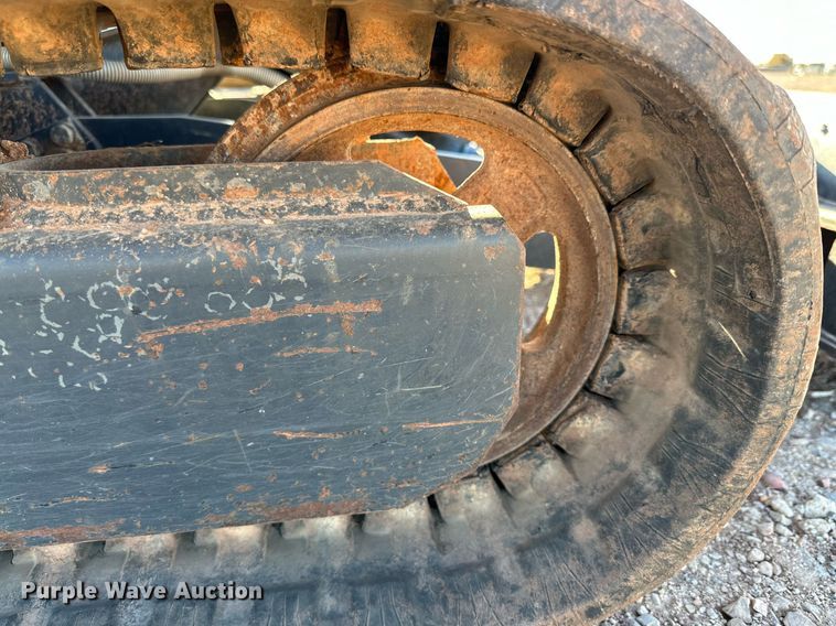 image for item EI0533 2019 John Deere 17G  mini excavator