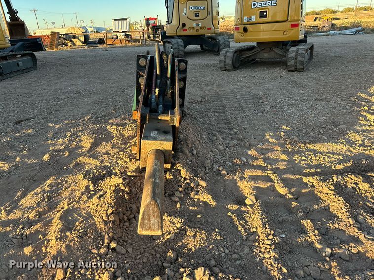 image for item EI0534 Okada ORV550  breaker