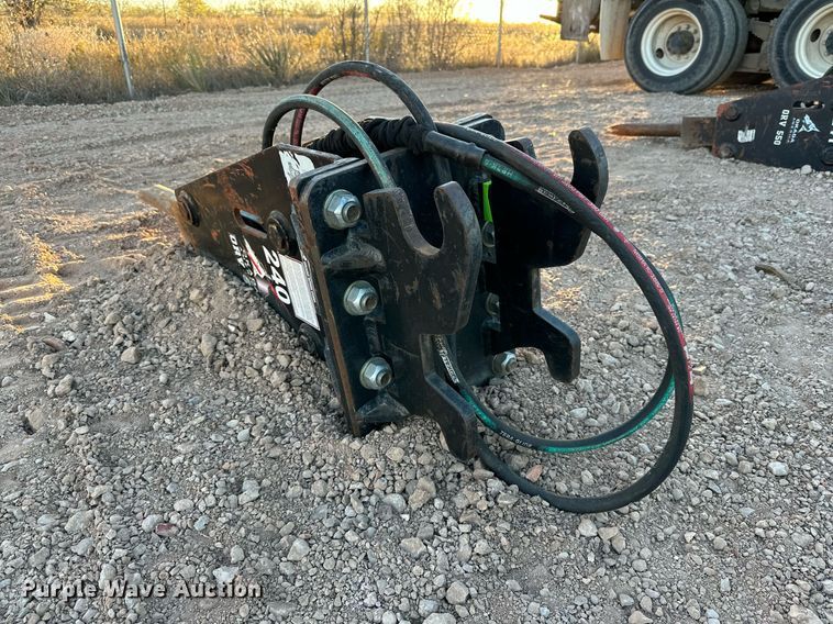 image for item EI0534 Okada ORV550  breaker