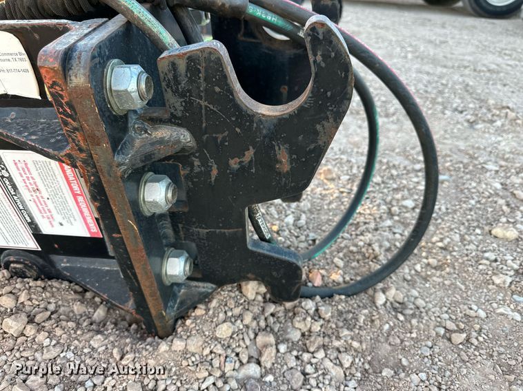 image for item EI0534 Okada ORV550  breaker